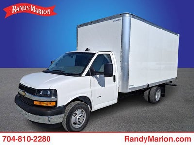 2025 Chevrolet Express Cutaway 3500 1WT