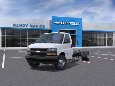 2025 Chevrolet Express Cutaway 3500 1WT