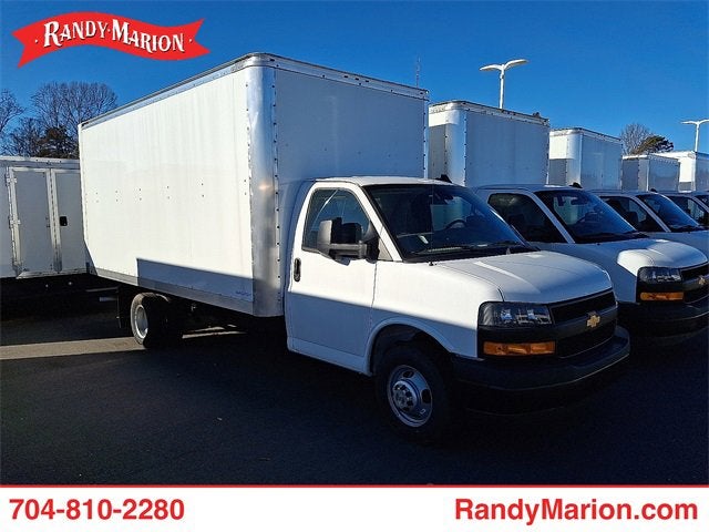 2025 Chevrolet Express Cutaway 3500 1WT