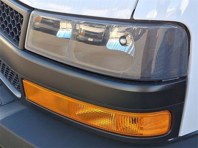 2025 Chevrolet Express Cutaway 3500 1WT