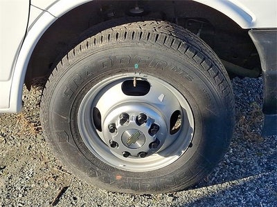 2023 Chevrolet Express Cutaway 3500 1WT