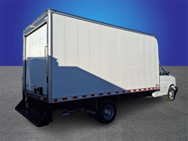 2023 Chevrolet Express Cutaway 3500 1WT
