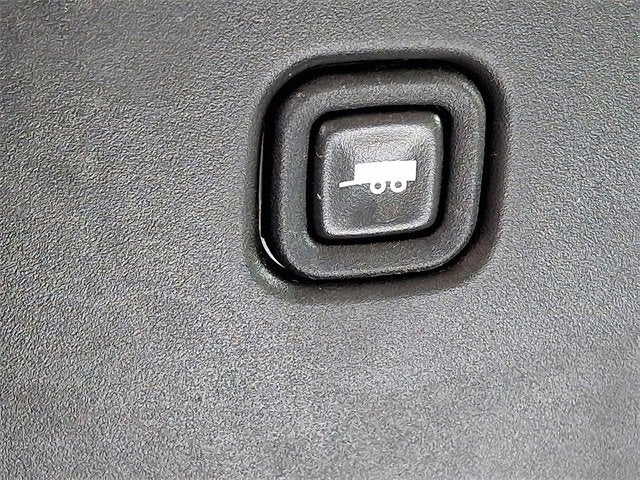 2023 Chevrolet Express Cutaway 3500 1WT