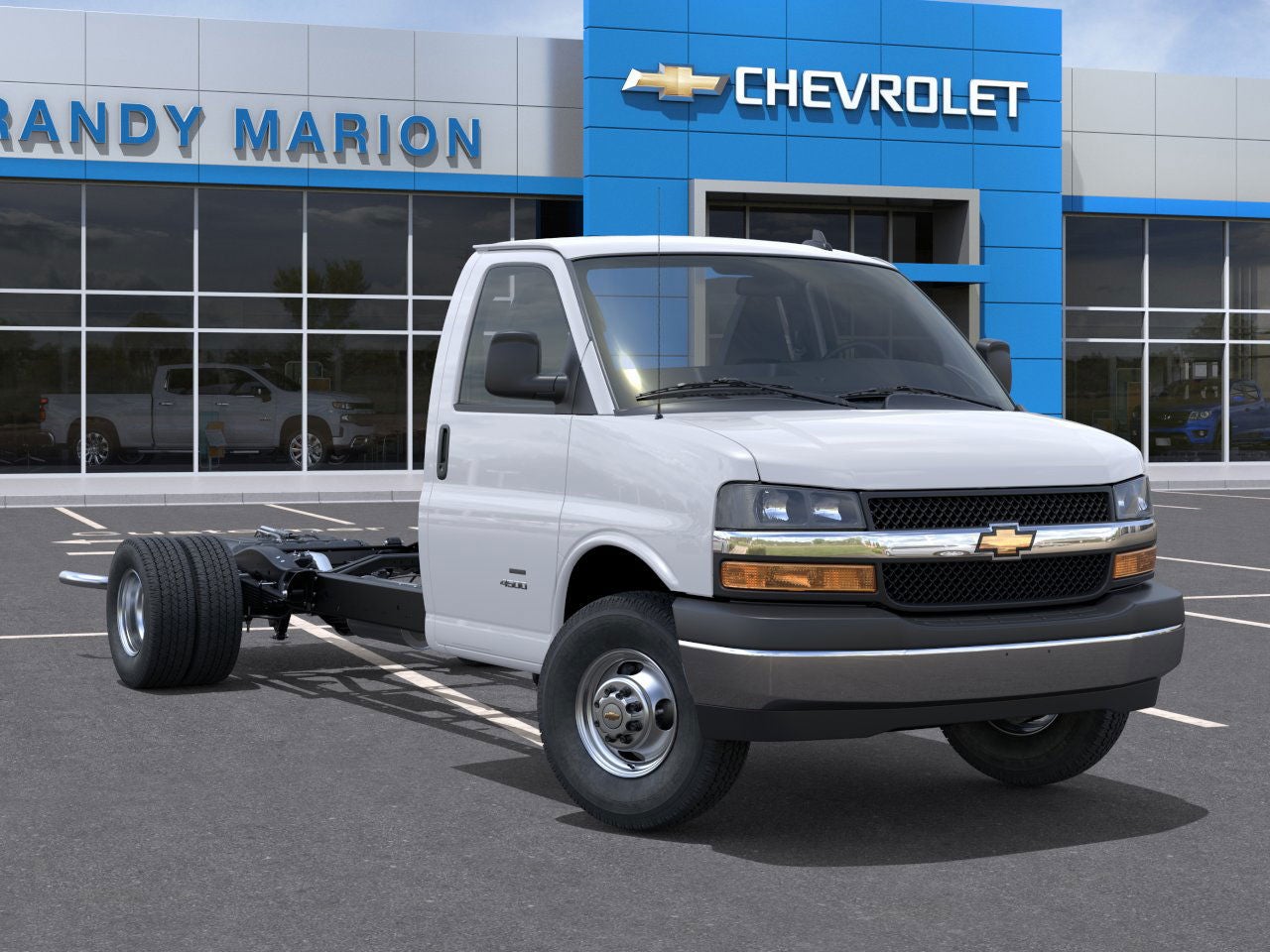 2025 Chevrolet Express Cutaway 3500 1WT