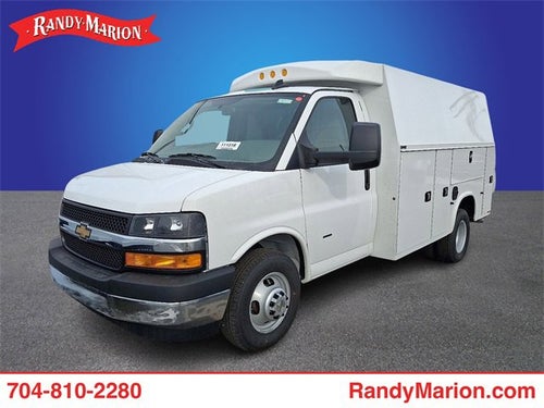 2026 Chevrolet Express Cutaway 3500 1WT