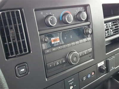 2026 Chevrolet Express Cutaway 3500 1WT