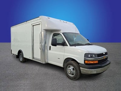 2026 Chevrolet Express Cutaway 3500 1WT