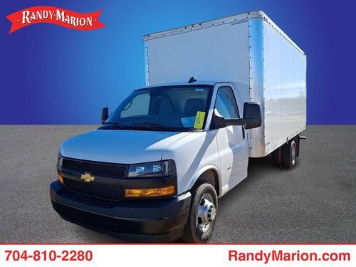 2025 Chevrolet Express Cutaway 3500 1WT