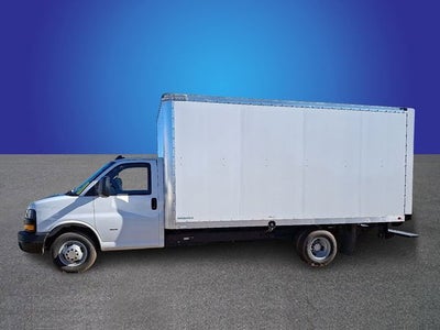 2025 Chevrolet Express Cutaway 3500 1WT