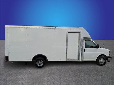 2026 Chevrolet Express Cutaway 3500 1WT