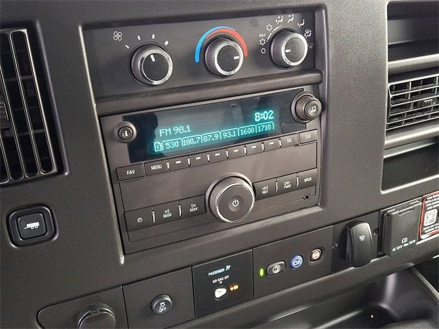 2026 Chevrolet Express Cutaway 3500 1WT