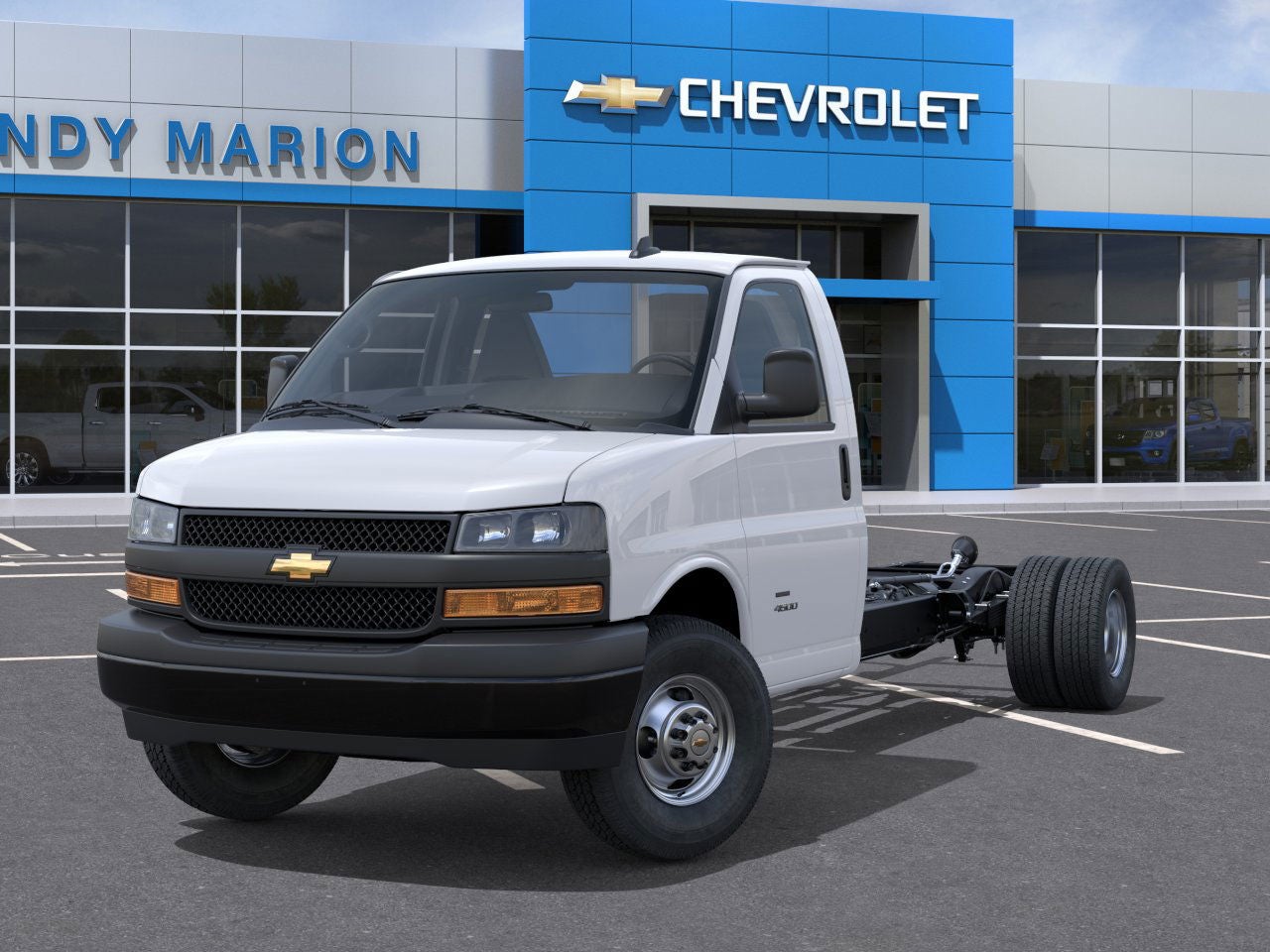 2025 Chevrolet Express Cutaway 3500 1WT