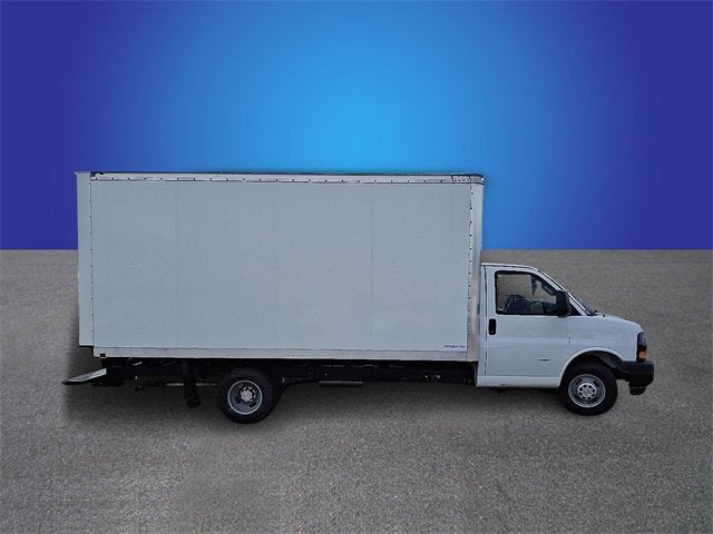 2025 Chevrolet Express Cutaway 3500 1WT