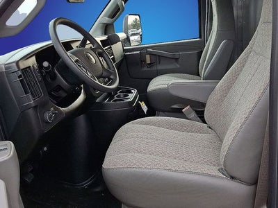 2026 Chevrolet Express Cutaway 3500 1WT