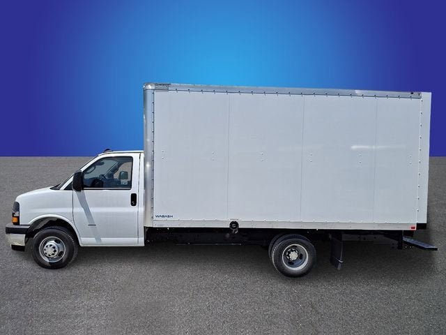 2023 Chevrolet Express Cutaway 3500 1WT