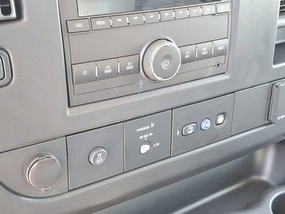 2023 Chevrolet Express Cutaway 3500 1WT