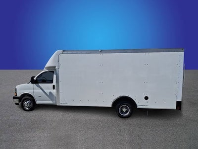 2026 Chevrolet Express Cutaway 3500 1WT