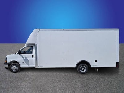 2024 Chevrolet Express Cutaway 4500 2WT