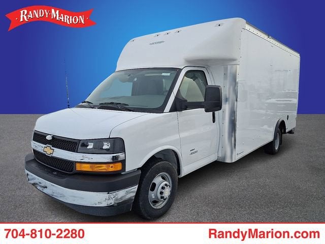 2025 Chevrolet Express Cutaway 4500 2WT