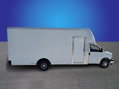 2026 Chevrolet Express Cutaway 4500 2WT
