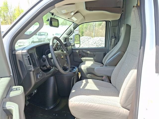 2026 Chevrolet Express Cutaway 4500 2WT