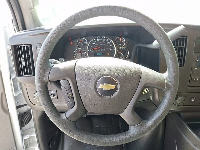 2026 Chevrolet Express Cutaway 4500 2WT