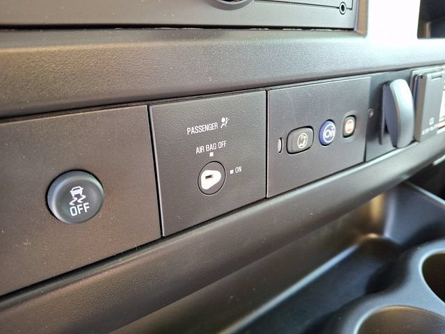2024 Chevrolet Express Cutaway 4500 2WT