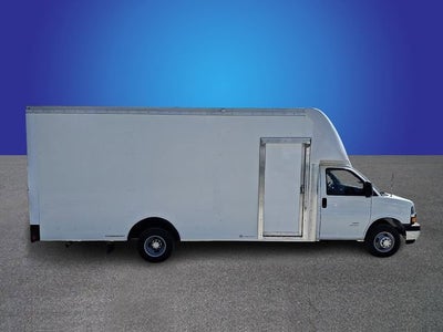 2026 Chevrolet Express Cutaway 4500 2WT