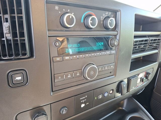 2026 Chevrolet Express Cutaway 4500 2WT