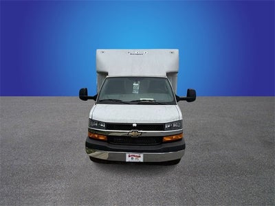 2022 Chevrolet Express Cutaway 4500 Work Van