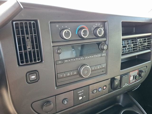 2025 Chevrolet Express Cutaway 4500 2WT