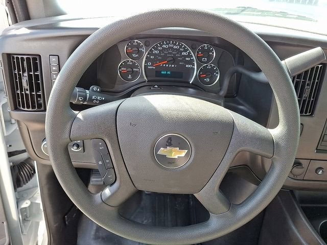 2025 Chevrolet Express Cutaway 4500 2WT