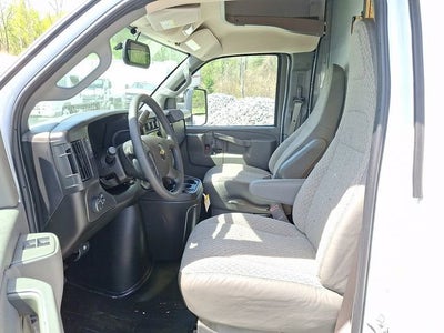 2026 Chevrolet Express Cutaway 4500 2WT