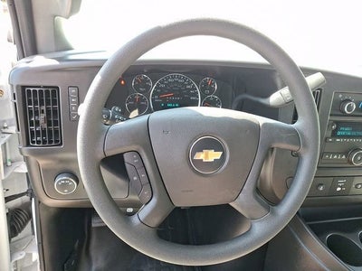 2026 Chevrolet Express Cutaway 4500 2WT