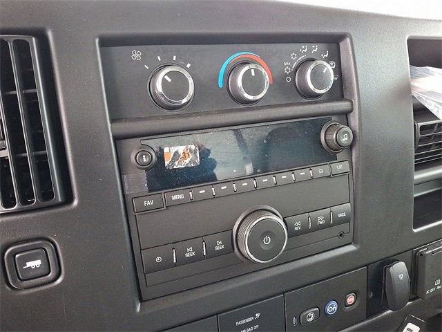 2025 Chevrolet Express Cutaway 4500 2WT