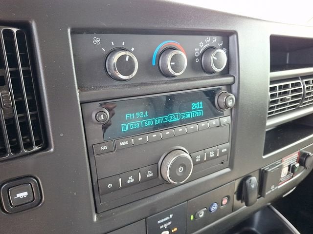 2025 Chevrolet Express Cutaway 4500 2WT