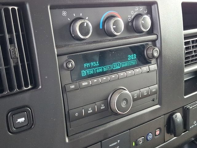 2025 Chevrolet Express Cutaway 4500 2WT