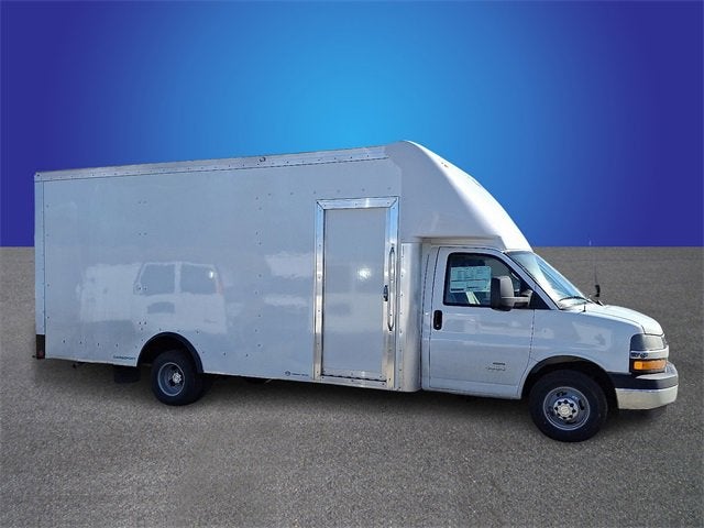 2025 Chevrolet Express Cutaway 4500 2WT