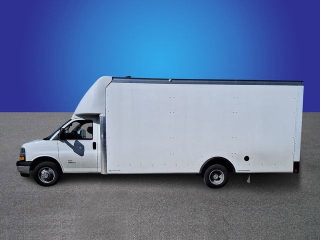 2025 Chevrolet Express Cutaway 4500 2WT