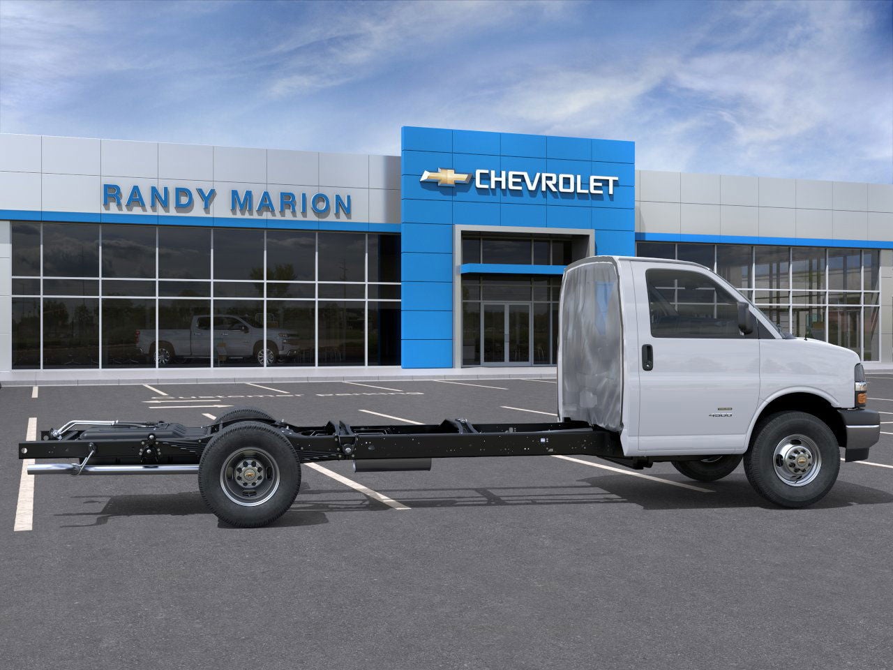 2026 Chevrolet Express Cutaway 4500 2WT