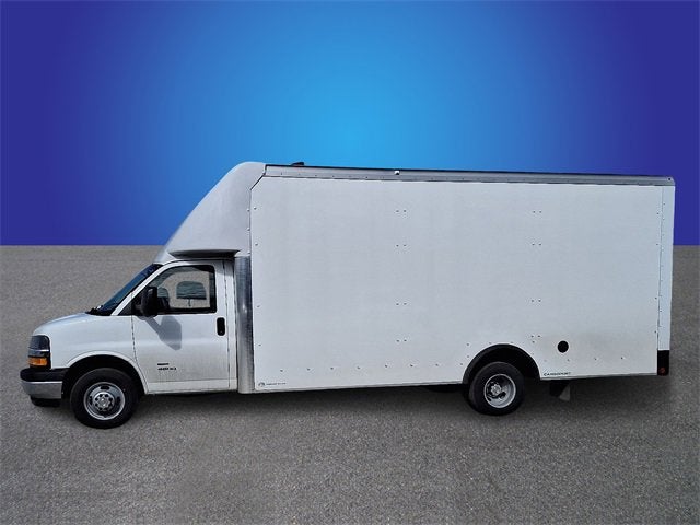 2025 Chevrolet Express Cutaway 4500 2WT