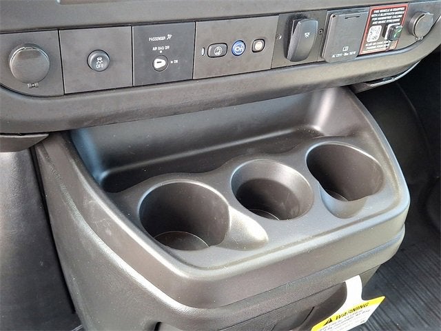 2025 Chevrolet Express Cutaway 4500 2WT