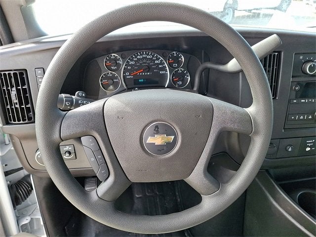 2025 Chevrolet Express Cutaway 4500 2WT