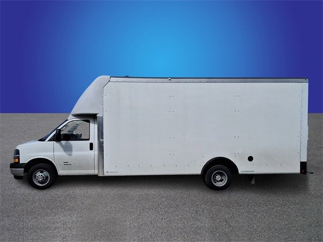 2025 Chevrolet Express Cutaway 4500 2WT