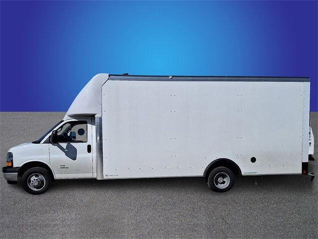 2025 Chevrolet Express Cutaway 4500 2WT