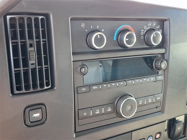 2025 Chevrolet Express Cutaway 4500 2WT