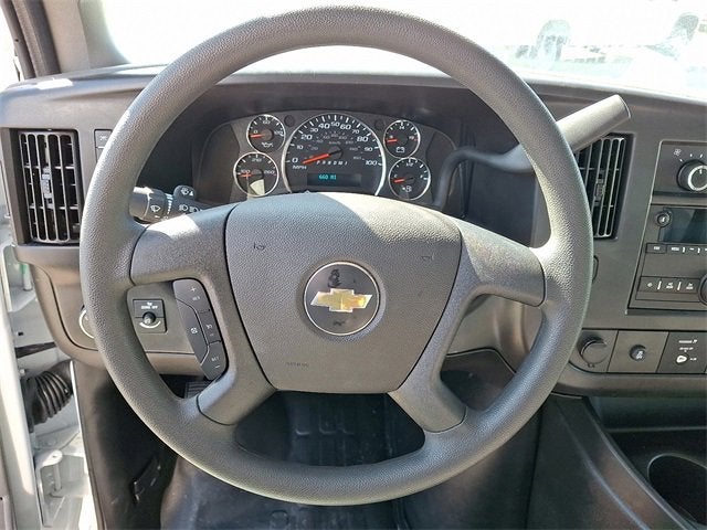 2025 Chevrolet Express Cutaway 4500 2WT