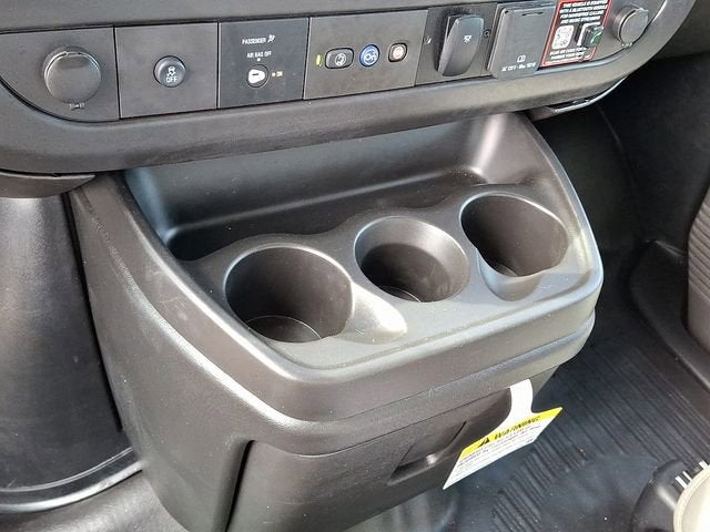 2025 Chevrolet Express Cutaway 4500 2WT