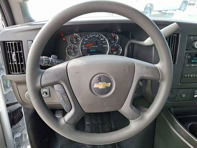 2025 Chevrolet Express Cutaway 4500 2WT