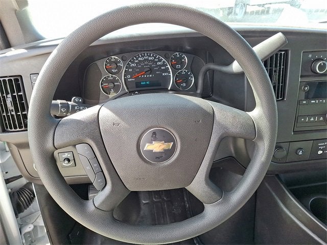 2025 Chevrolet Express Cutaway 4500 2WT